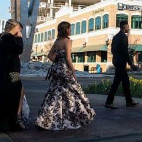 Blush pink prom dress - Picture 5 of 5